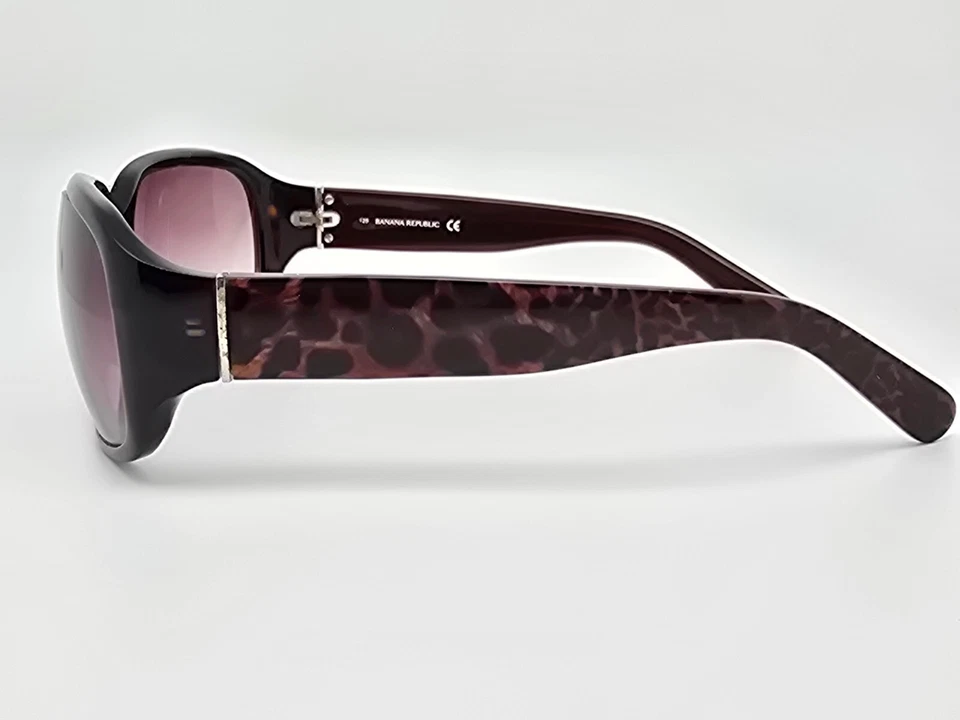 Banana Republic Anja Tortoise Cheetah Print Frame Brown Gradient Lens Sunglasses - Image 4 of 4
