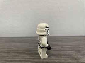 LEGO Stormtrooper STAR WARS MINIFIGURE W/ Weapon From Set 9489 Endor Rebel Imper