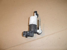 Washer Water Pump Washer Pump Peugeot Renault 8200067015 9641553880