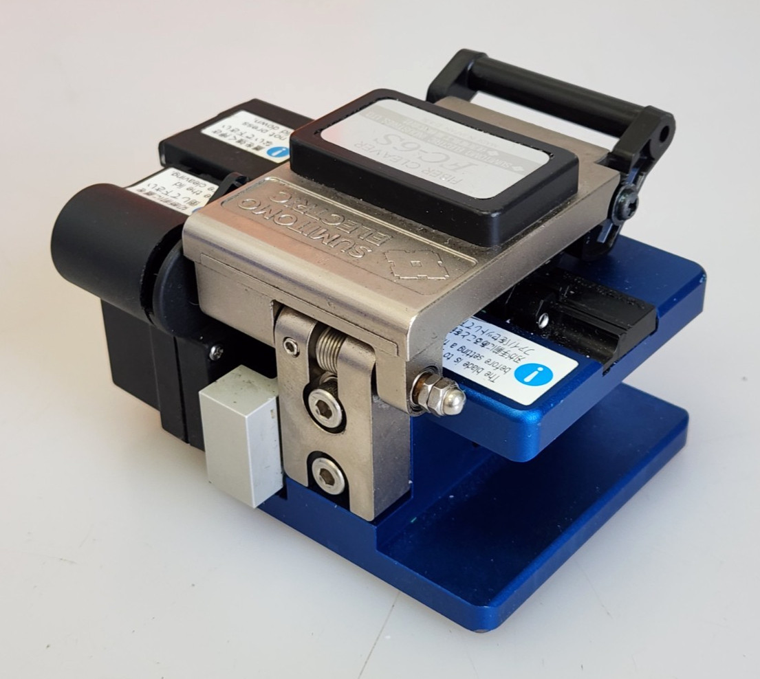 Sumitomo T-400S Active Clad Alignment Fusion Splicer FTTx Kit w/ FC-6S Cleaver
