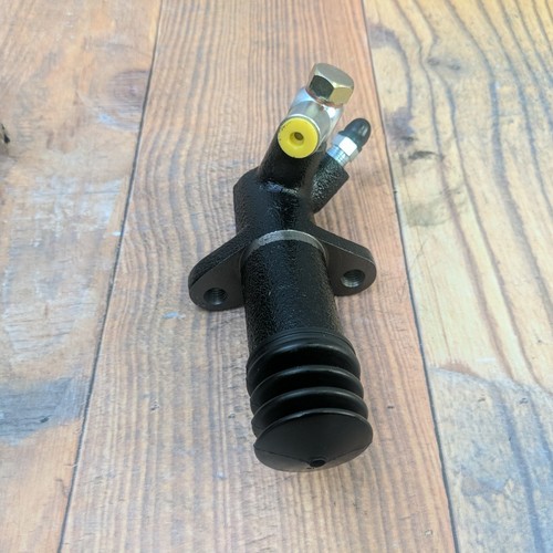 Dorman CS650051 Fits Sebring 2G Eclipse Laser Talon MT Clutch Slave Cylinder NOS - Picture 2 of 10
