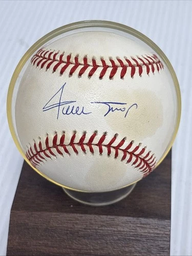 Willie Mays Signed Rawlings Official National League Baseball Goldin Certified