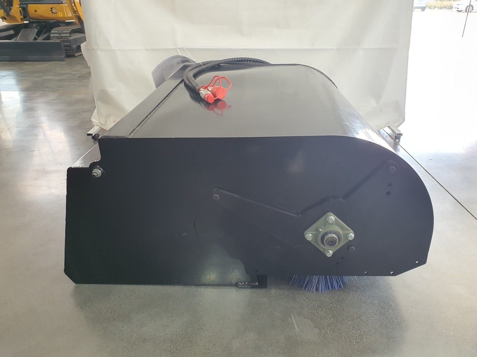 AGT Box Broom Sweeper for Mini Skid Steer Loader Road Snow Sweeper Attachments