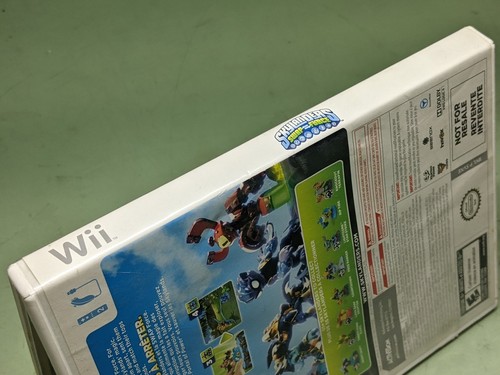 Skylanders Swap Force: Starter Pack Nintendo Wii Disk and Case - Picture 5 of 5