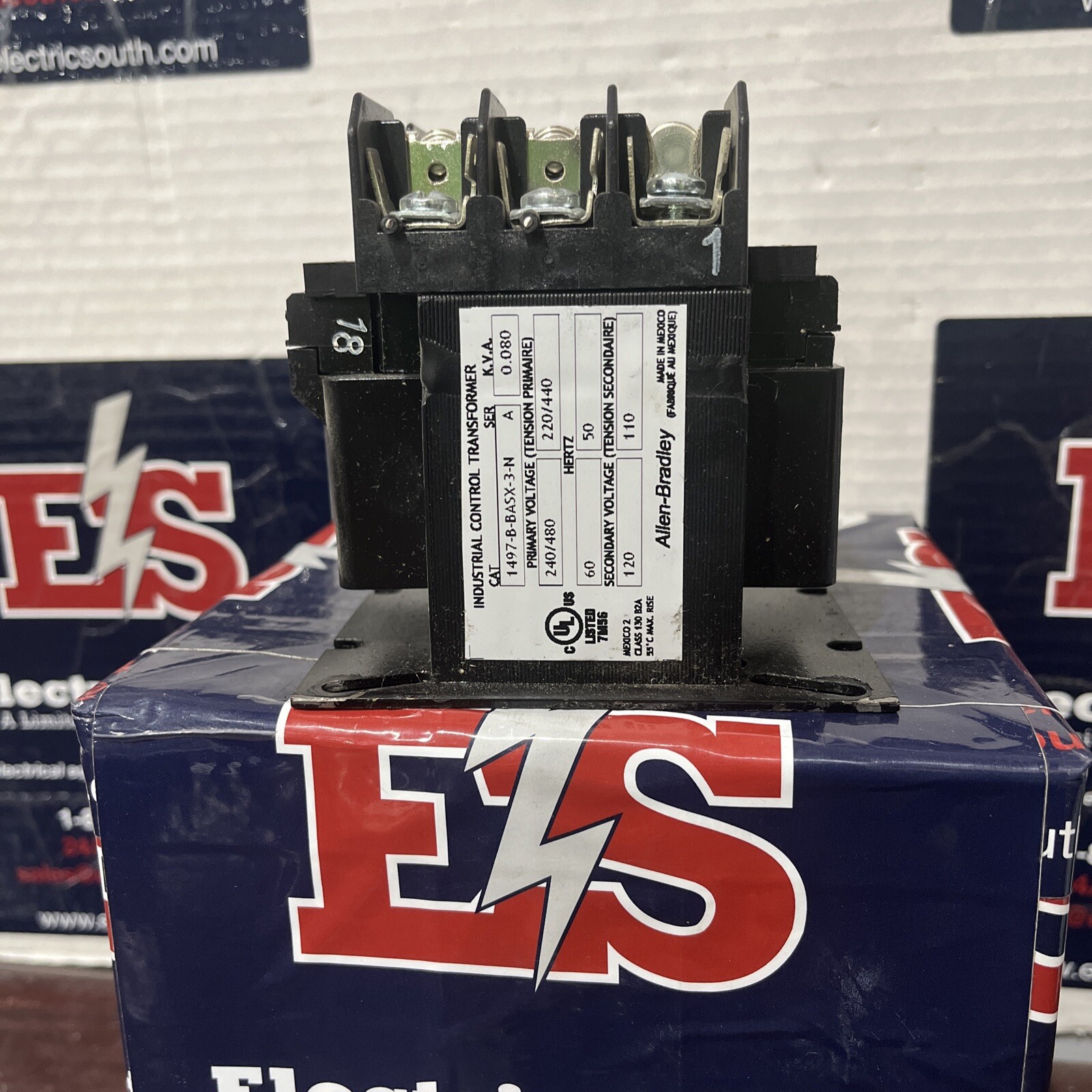 Allen Bradley Transformer 1497-B-BASX-3-N .080 KVA Pri 240/480 Sec 110/220