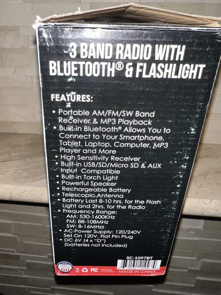 Supersonic SC-1097BT 3 Band Radio With Bluetooth, Flashlight AM/FM/SW  Black - Image 2 of 4