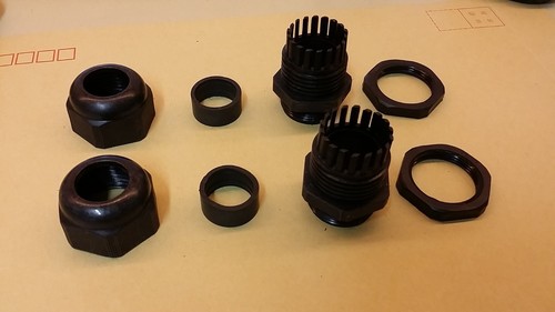 Lot De 5 Presse-étoupe étanches PG13,5 Noir - Pour Câbles 6-12mm - Perçage 20mm