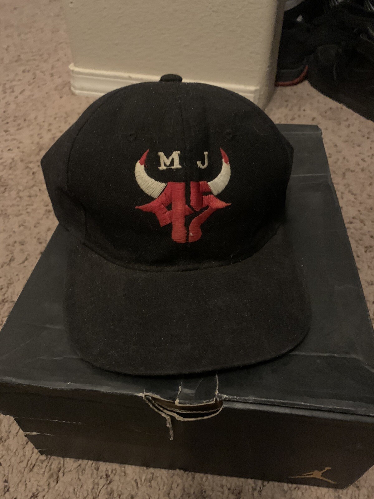 MJ Hat - image 1
