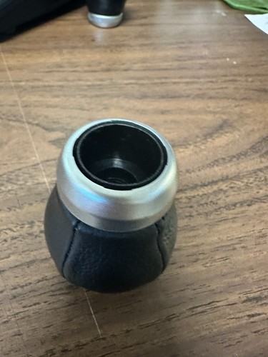 22-24 SUBARU WRX 6 SPEED GEAR SHIFT KNOB LEATHER BLACK OEM - Picture 3 of 3