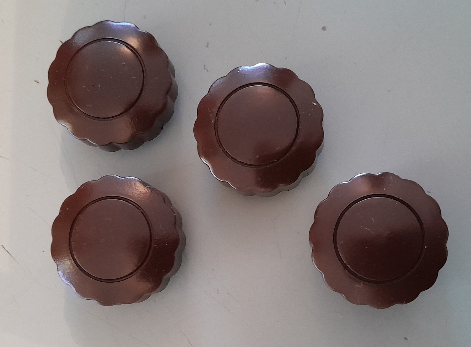 Vintage radio knobs AWA 1949 to 52 Champion 4 knobs new dark brown x 3