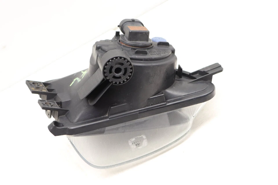 BMW 535I GT XDRIVE 2011-2013 - luz antiniebla izquierda / lámpara 7199619 Foto 3 de 4