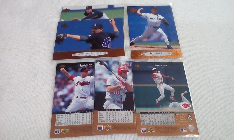 1996 Upper Deck  300/400  Baseball   Pick cards that you may want/need. - Image 3 of 4