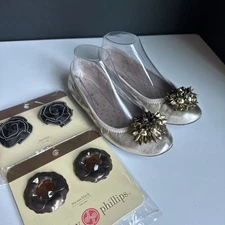 Lindsay Phillips  W / 6M Gold Ballet Slip On W/3 Interchangeable Snaps Shoes