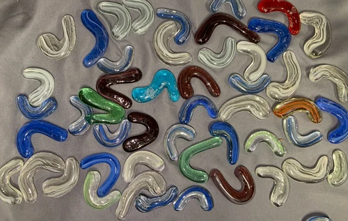 Glass Art Craft Pieces 45+ Boomerang Curved 55+ Small Multicolor 25+ Solid - Picture 2 of 17