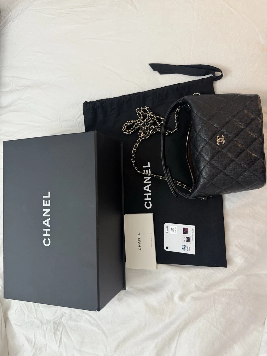 25+ CHANEL Zip Quilted Bags & Handbags for Women for sale