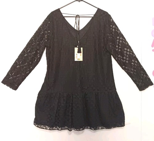 Velzera mini flare dress, loose lace, gathered ruffle, v-neck, long sleeves. - Picture 3 of 13