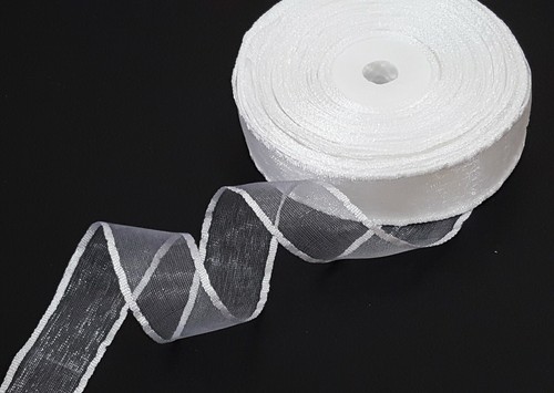 1" 25mm - 30yds / 27mt /Roll Soft Sheer White Organza Ribbon Wrap Edge OF12 - Picture 5 of 7