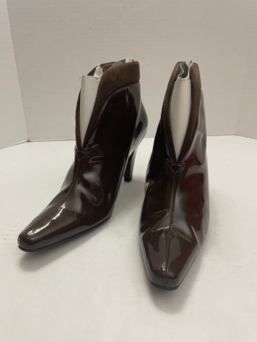 BELLINI Brown Ankle Boots Size 6M Bootie Heels Pointy Patent Leather Suede Trim - Picture 4 of 6