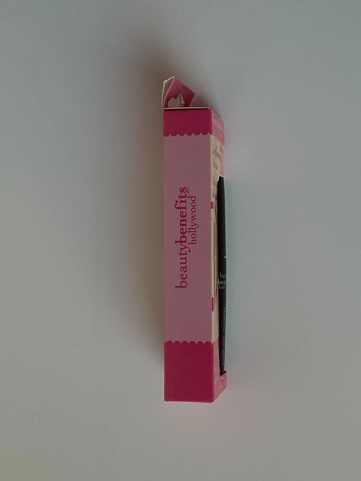 Máscara alargadora Beauty Benefits negra, sin grumos. Foto 3 de 4