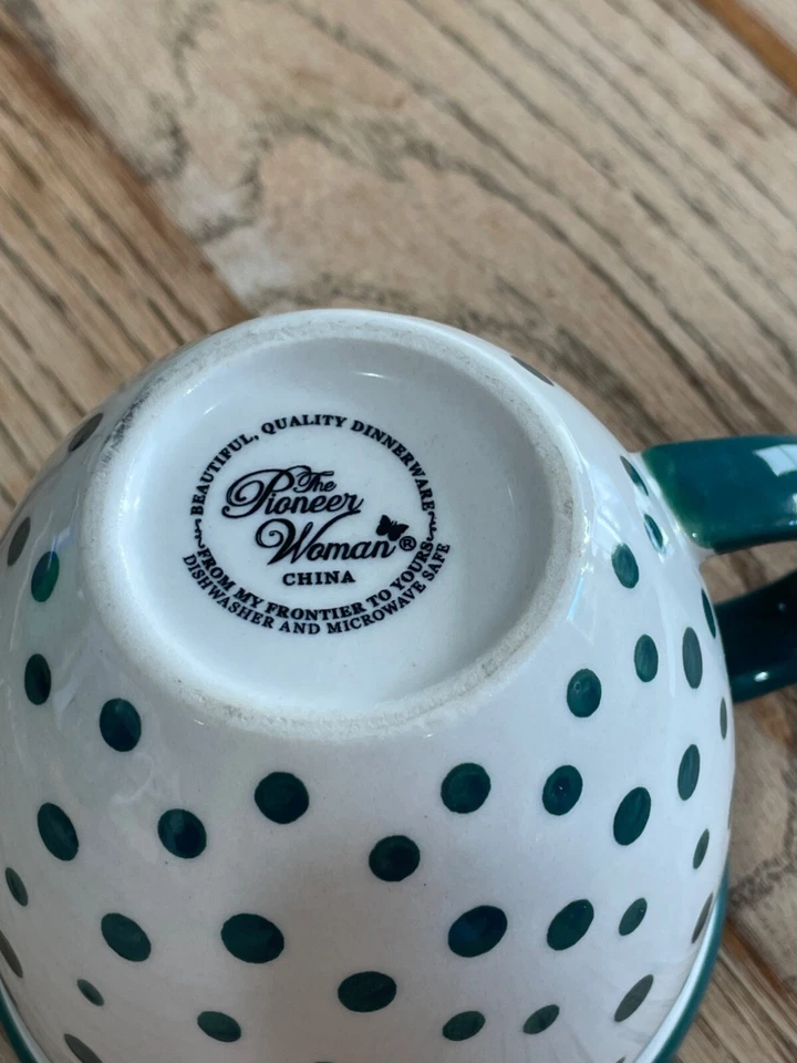 Taza de café a lunares verde The Pioneer para mujer Foto 2 de 4