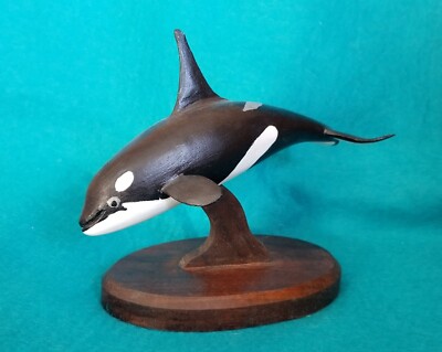 ORCA 8'' Hand Carved/Hand Painted Wood Carving~Tom Radoumis Signed