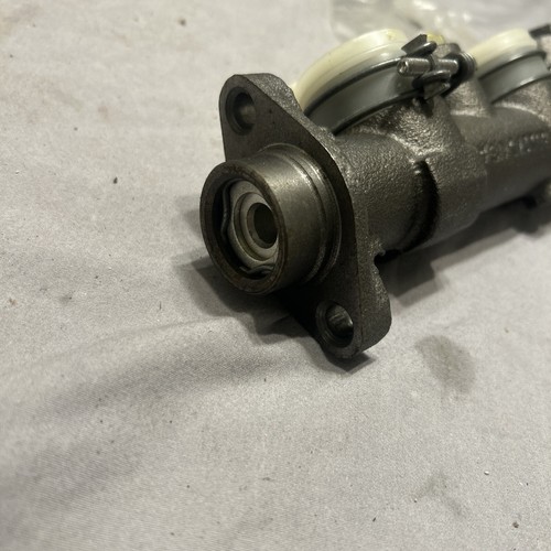 RAYBESTOS NOS MASTER BRAKE CYLINDER MC39262 FOR 76-79 DODGE COLT + PLUS - Picture 4 of 6