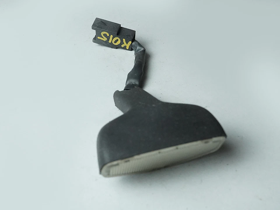 Lámpara de luz convertible Saab 900 1988-1994 unidad interior OEM Foto 2 de 4