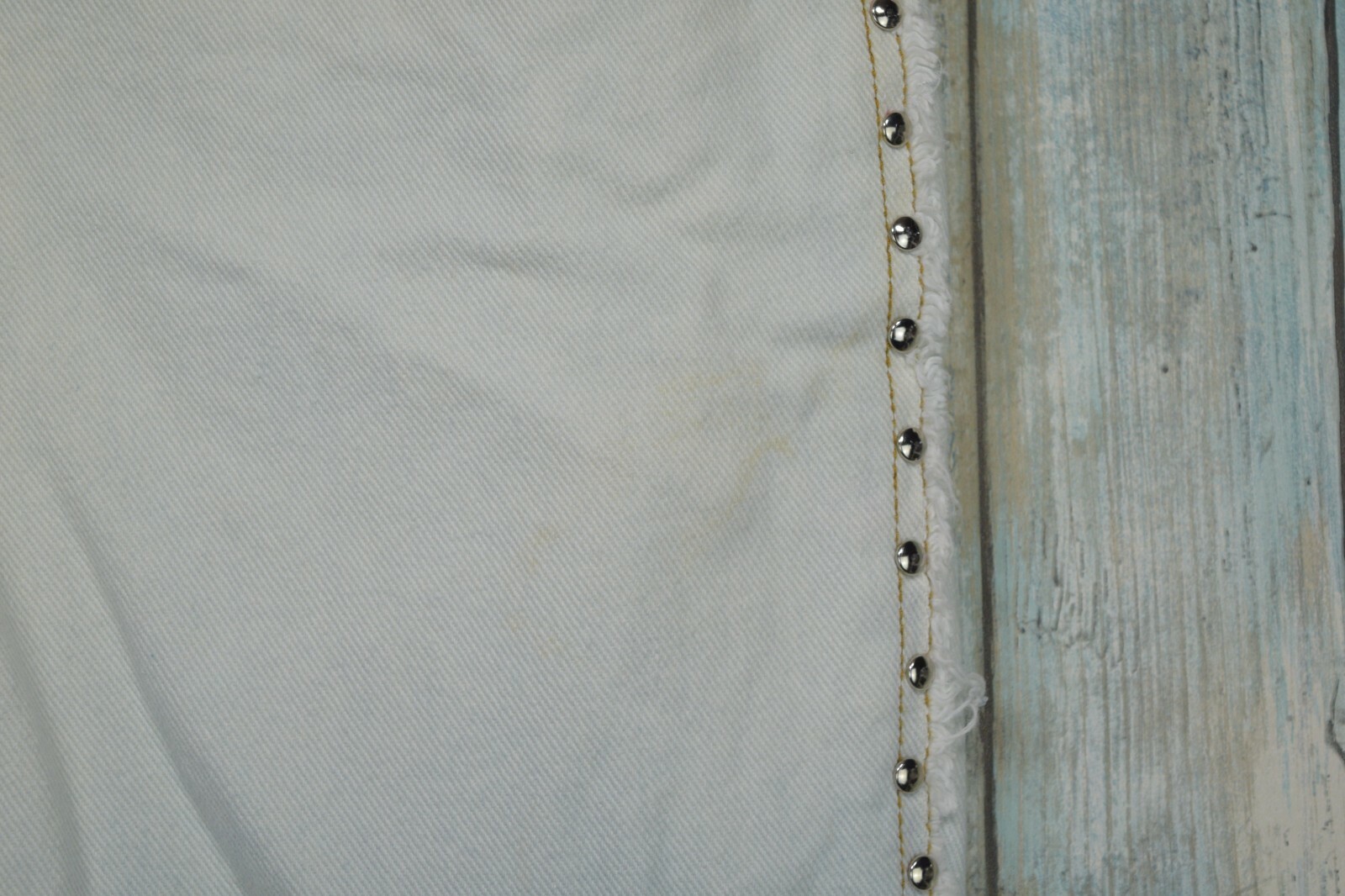 Picture 8 of 12
