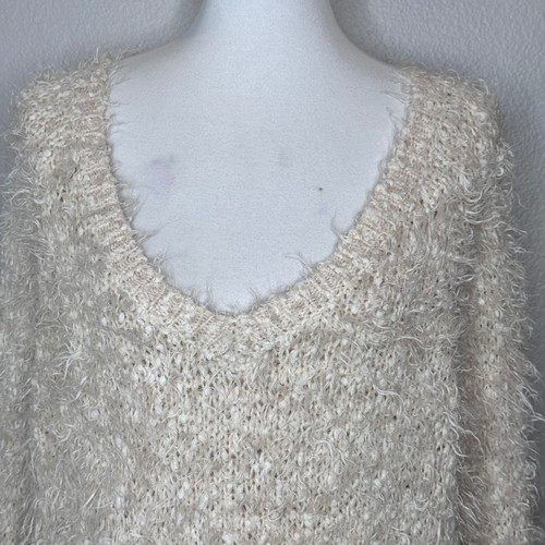 STRICK & GEKNOTTET ANTHROPOLOGIE Snowfrost Wimpern V-Ausschnitt Pullover LG creme weich - Bild 2 von 10