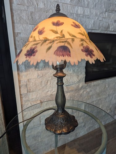 Reverse Painted Lavender Brinley Table Lamp, Vintage