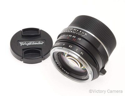 Voigtlander Nokton Classic 35mm f1.4 II MC Wide Angle Lens for Leica M [EXC+]
