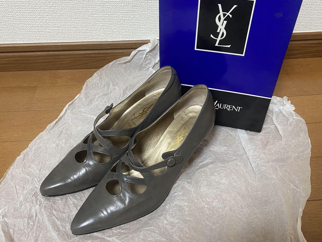 Yves Saint Laurent Black Pointed Toe Pumps Womens Size 36.5 JP