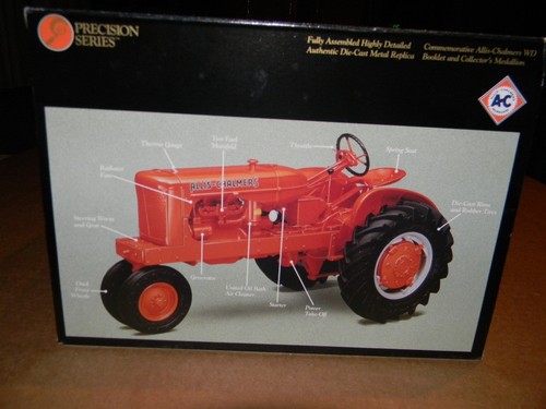 ERTL 1/16 Scale Precision Series The Allis-Chalmers Model WD-45 Tractor - Picture 7 of 12