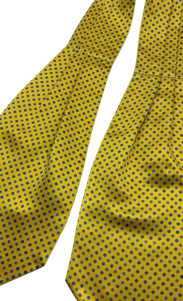 VITALIANO PANCALDI Men's 100% Silk Ascot Cravat LUXURY Yellow Geometric EUC - image 2 of 4