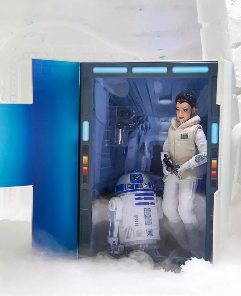 Disney Parks Star Wars The Empire Strikes Back 45th Leia R2-D2 LE
