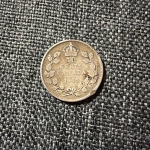 1915 Canadian 10 Cent - .925  Silver Coin - Dime - 404