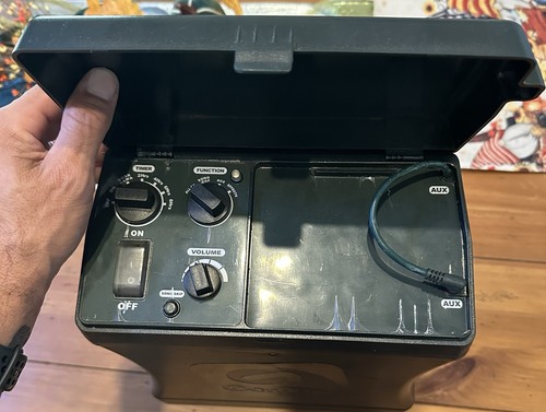 GEMMY PART A HOLIDAY LIGHT SHOW CONTROL BOX 6 OUTLET NO SPEAKER With Post! - Picture 5 of 7
