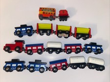 Wooden Train Car Lot Of 16 Magnetic