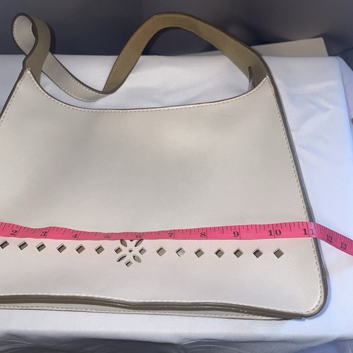 Mondani Nueva York Marfil Blanco Cuero Vegano Corte Láser Hobo Bolso Cartera Bolso de Hombro - Imagen 11 de 14