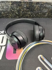 Beats Solo 3 Wireless On-Ear Headphones USED