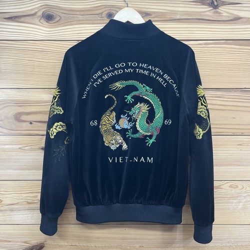 Entree Jacke Medium Samt Vietnam bestickt When I Die I'll Go to Heaven B83