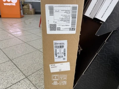 Samsung Smart TV 65 Pollici 4K Ultra HD Display LED Tizen Nero UECU8070UXZT - Immagine 1 di 4