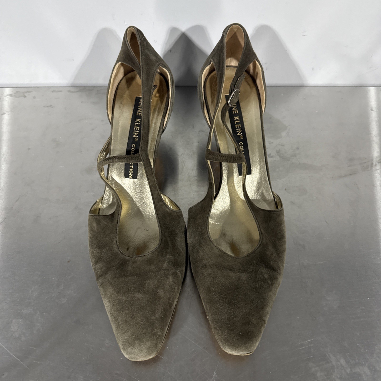 Anne Klein Size 8.5 Suede Pointy Toe Straps Leather Heels Olive Green Used