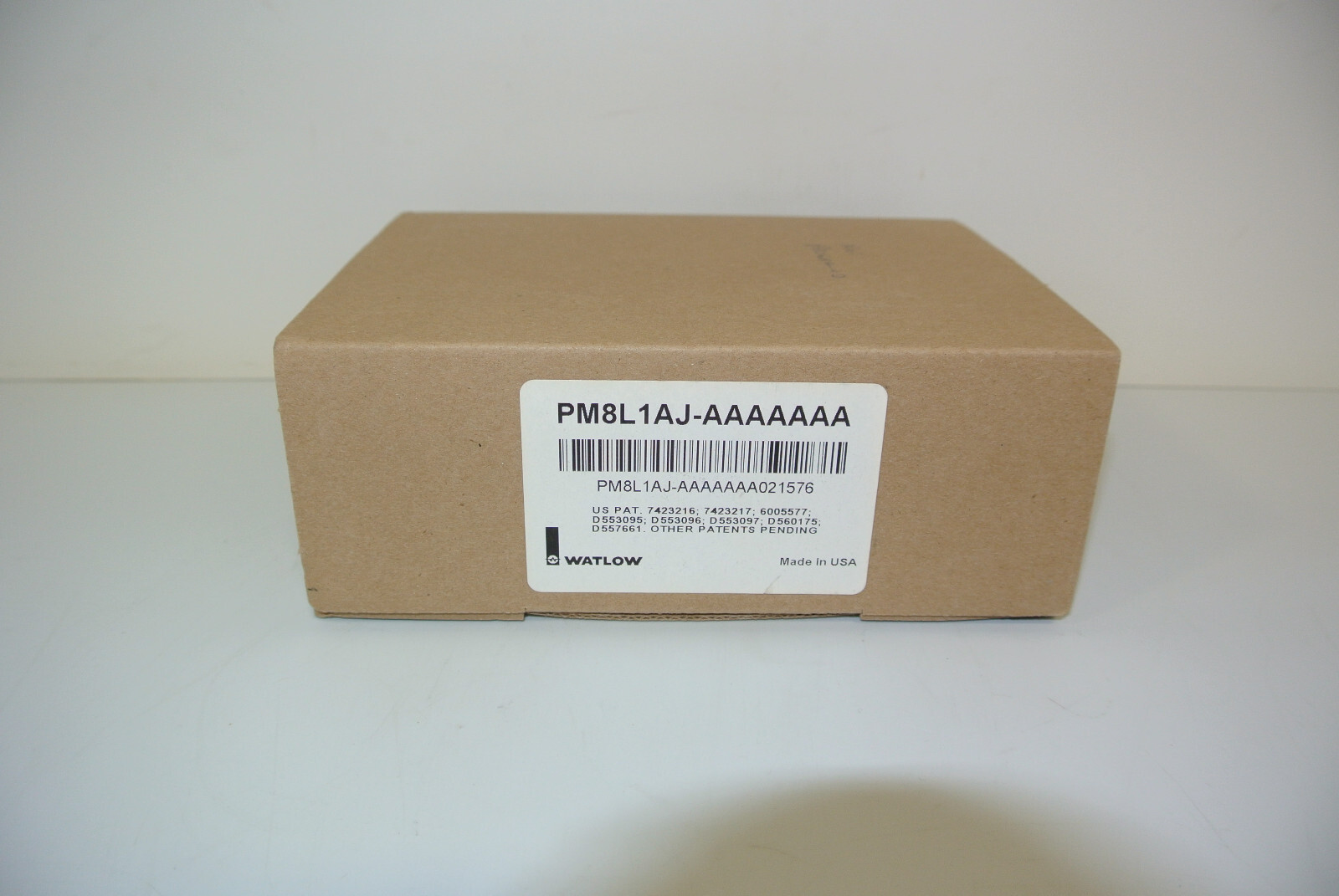 WATLOW PM8L1AJ-AAAAAAA021576 CONTROLLER NEW