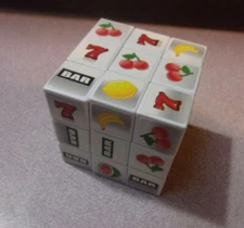 Cube Twist Puzzle Brain Game Skill Toy / Slot Machine Theme