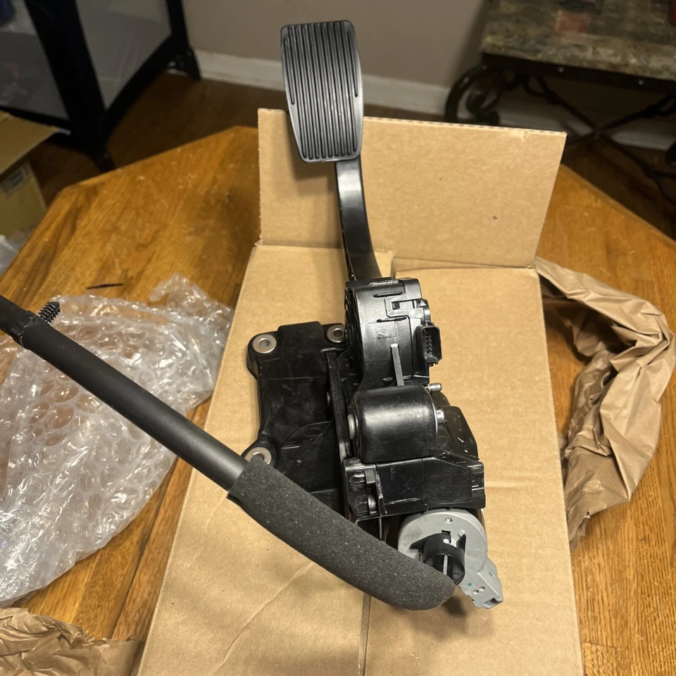 Carquest Premium 2016 Lincoln Navigator Accelerator Position Sensor PPN1208 New - Image 2 of 2