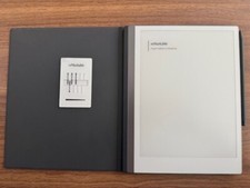 Remarkable 2 Paper Tablet Bundle (Includes Pa...