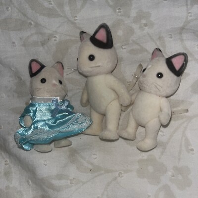 Calico Critters Tuxedo Cat Family Sylvanian Families Epoch Figures