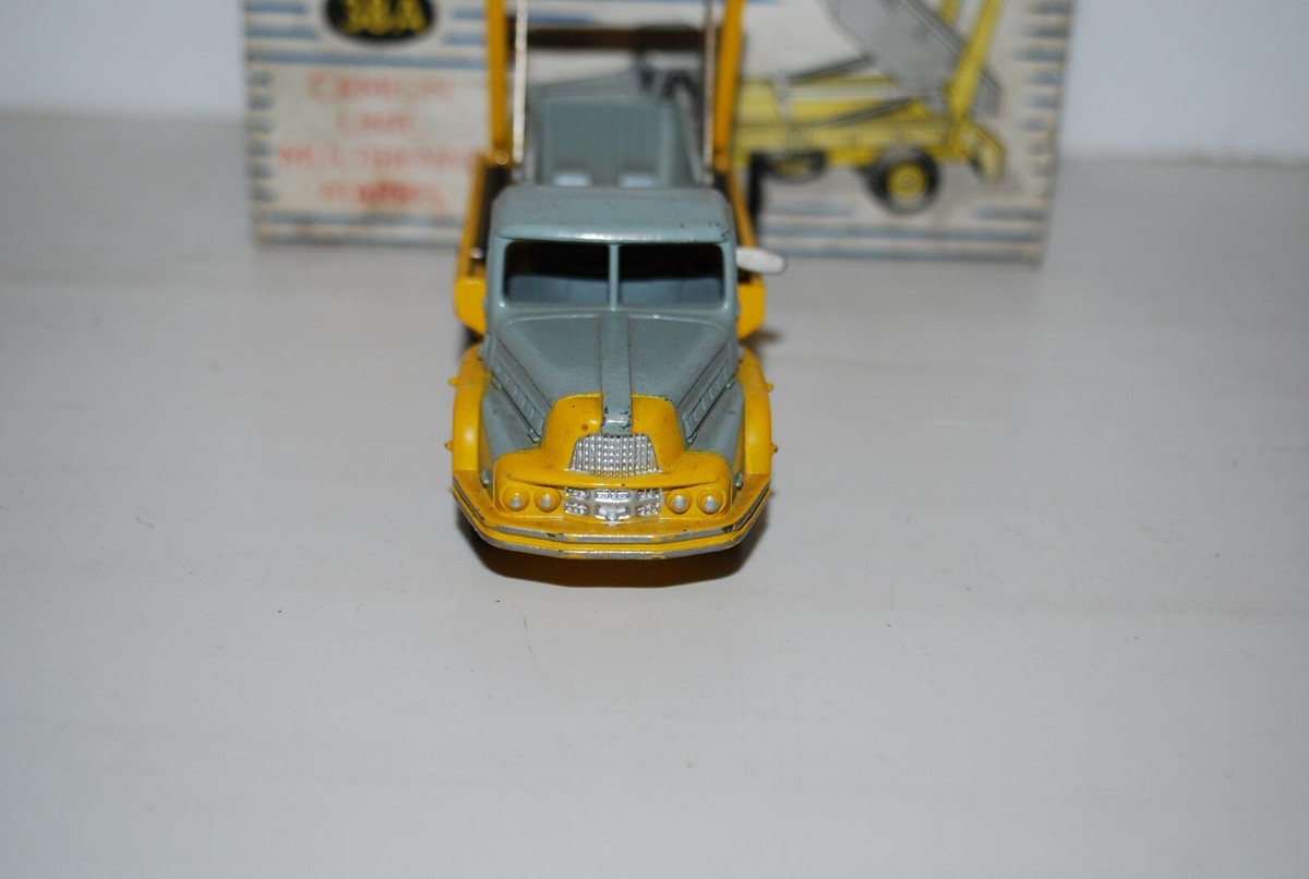 DINKY SUPERTOYS : Camion Unic multibenne MARREL, réf. 38A