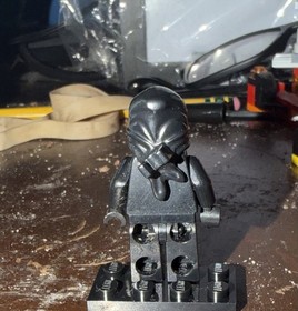 LEGO Black Ninjago Minifigure Plastic Figure Cole  (Authentic) 2112